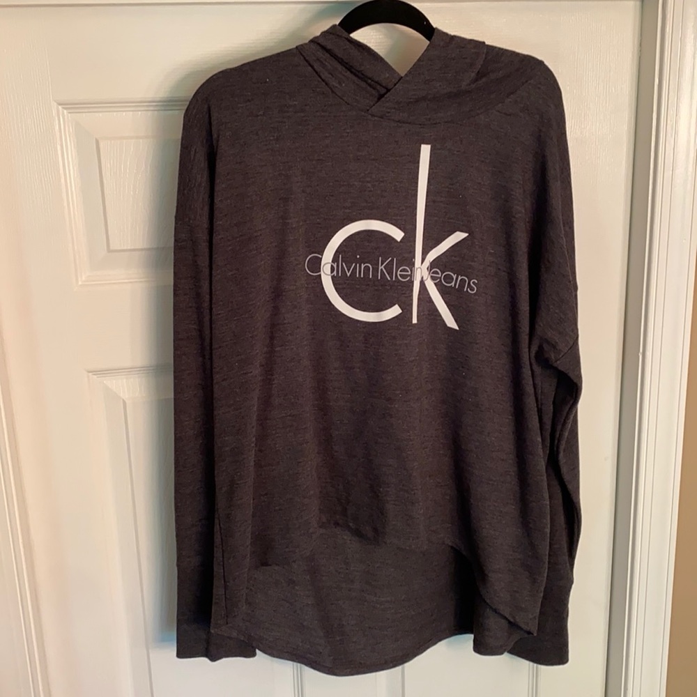 Calvin Klein hi-lo pullover